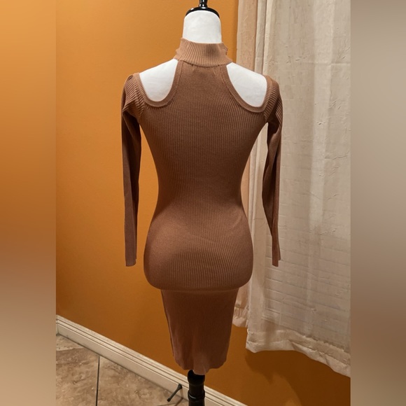 Women’s Knit Sweater MIDI Dress Size S - Picture 3 of 3